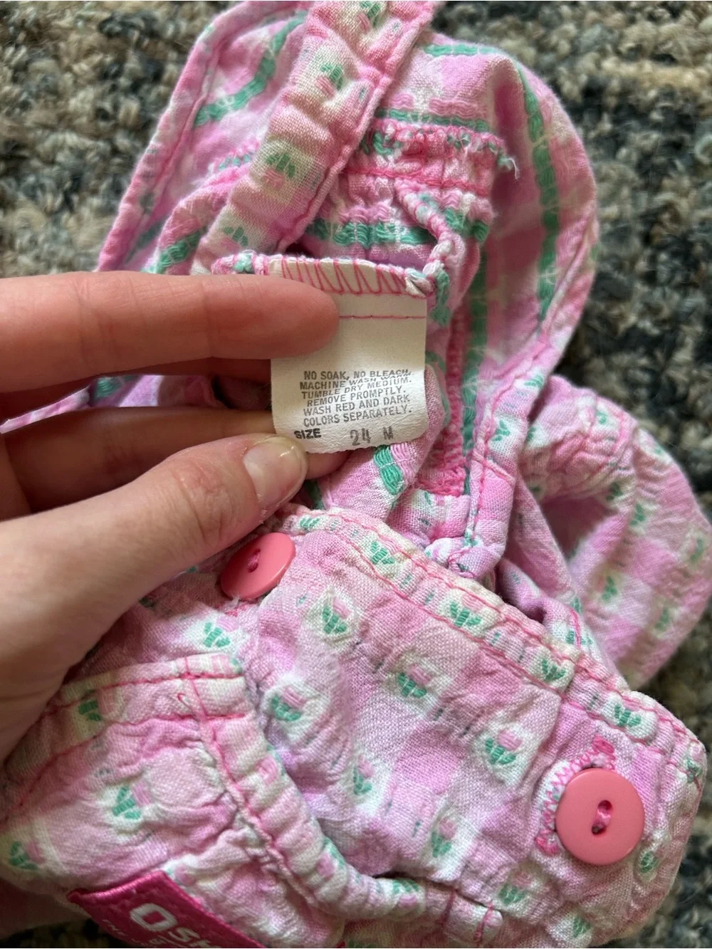 ·OshKosh· B'Gosh Vestsak Vintage Pink Floral Gingham Baby Onesie Romper